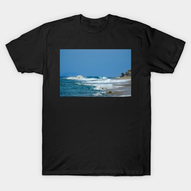 Plage déserte du Mexique T-Shirt by franck380